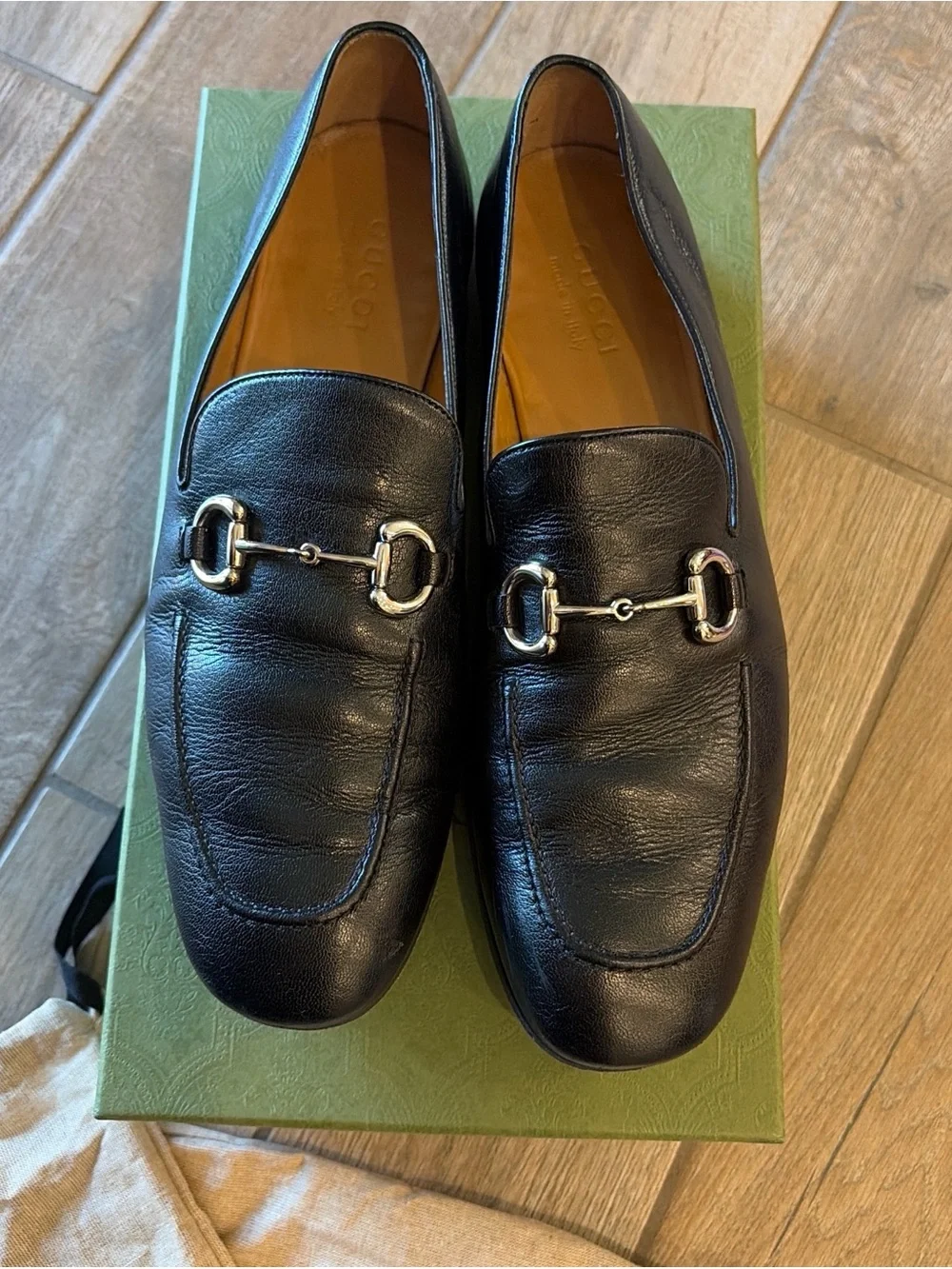 Gucci Black Leather Men's Horsebit Loafers